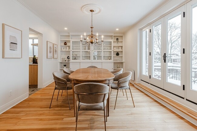 Building Photo - 24 Av. Nelson