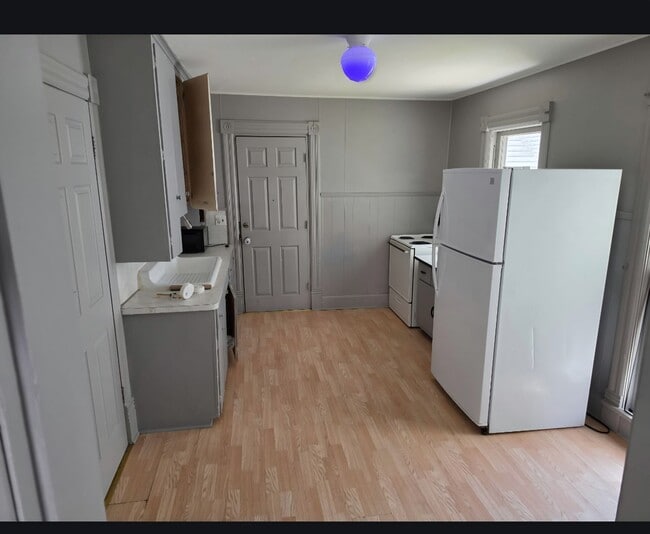 Photo - 106 7th Ave S Unidad B