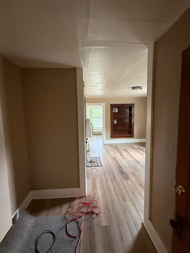 Photo - 254 W Main St Unit 3