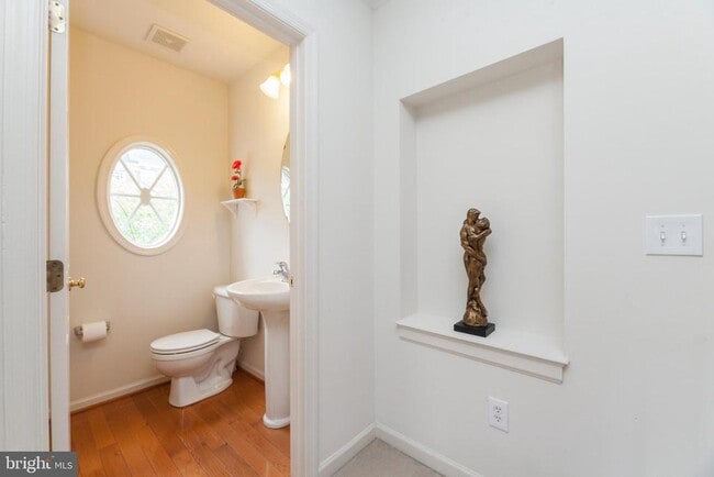 Building Photo - 8366 Derwent Valley Ct Rental