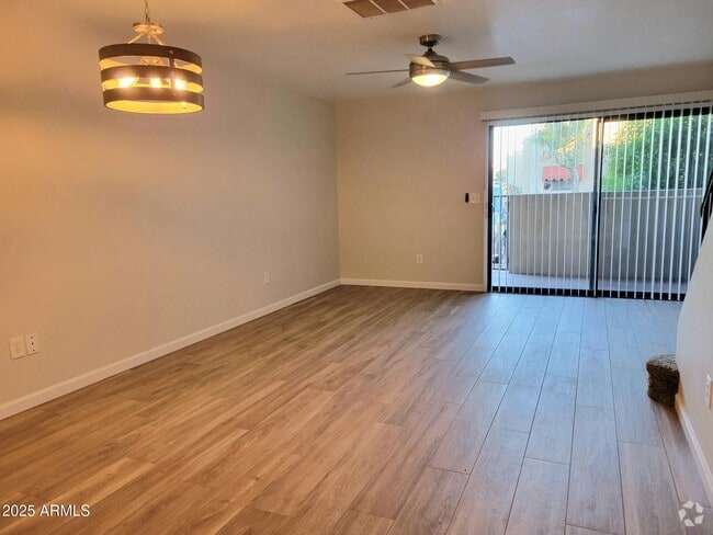 Building Photo - 715 S Ext Rd Rental