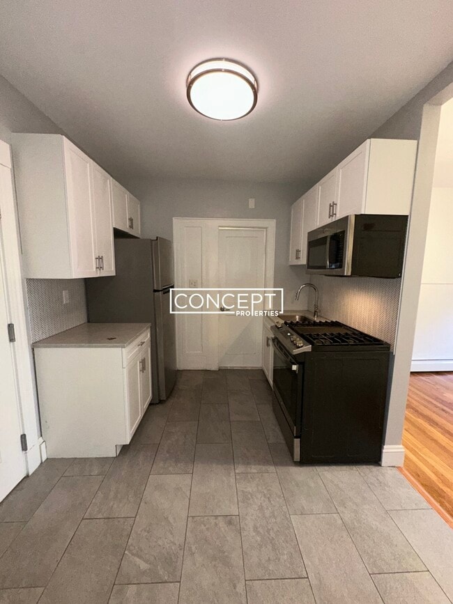 Photo - 233 Lafayette St Unit 10-CP