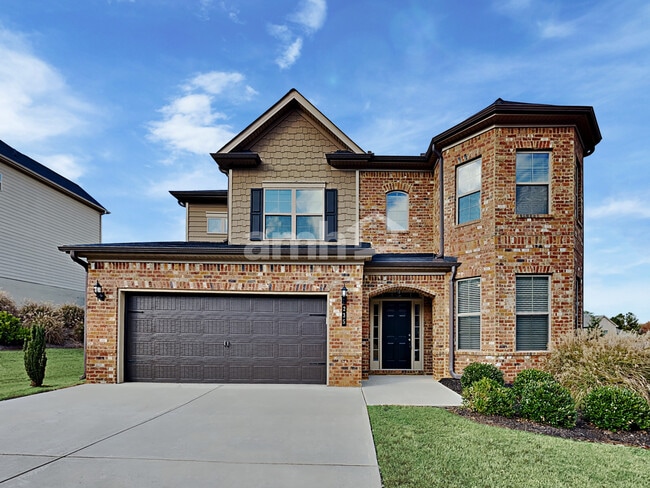 Building Photo - 235 Hickory Pointe Dr