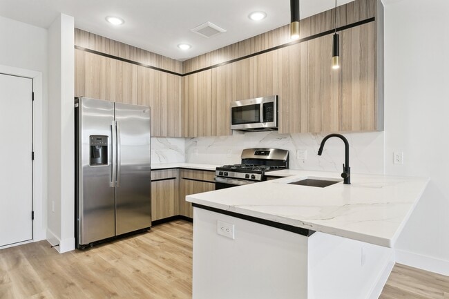66 PARK - 66 PARK Apartments