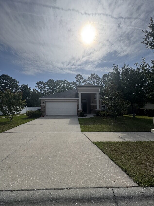 4 Bedroom Home in Sandler Chase – Jacksonv... - 4 Bedroom Home in Sandler Chase – Jacksonv...