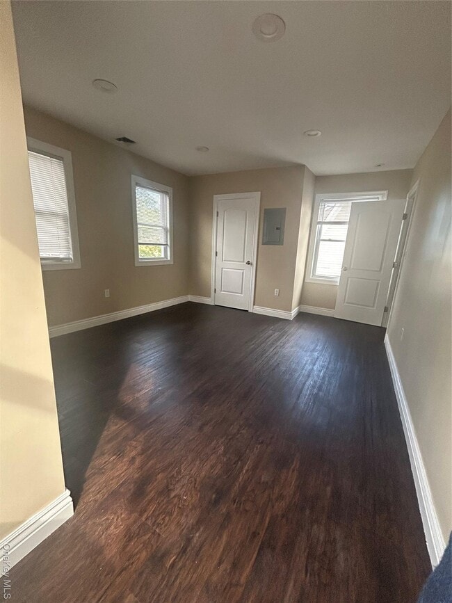 Photo - 41 Chapman Pl