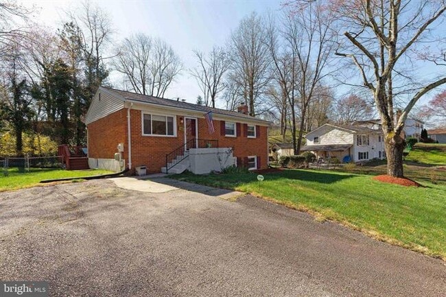 Photo - 14707 Brook Dr