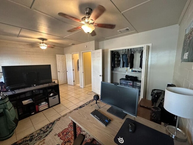 Photo - 2505 22nd St