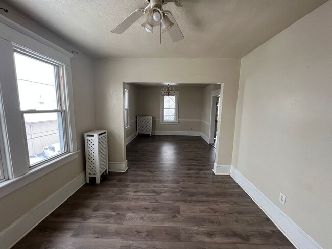 Photo - 931 Wyoming Ave Unit 2nd Floor