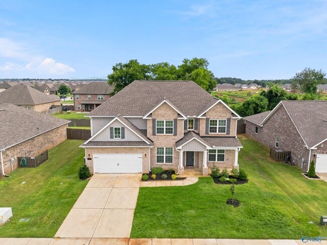 Photo - 175 Slade Thomas Dr