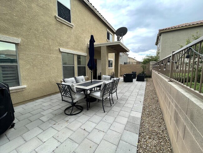 Photo - 3-Bedroom Home with Loft in Prime Peoria L...