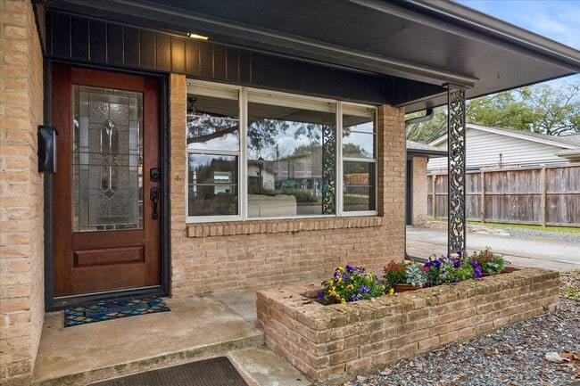 Photo - 510 S Belknap St