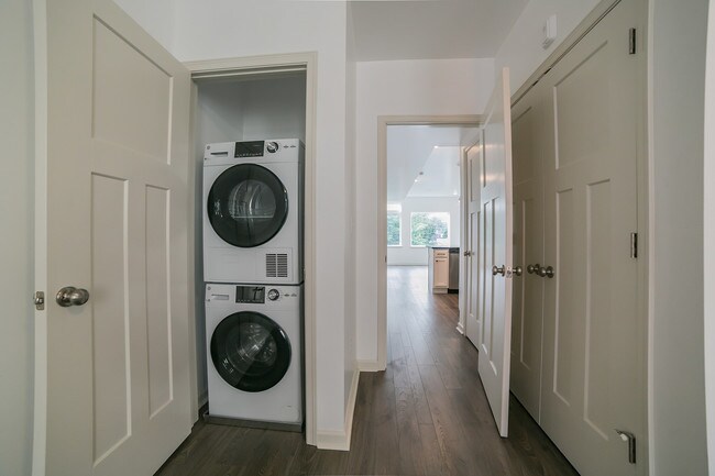 Photo - 6615 Ridge Avenue