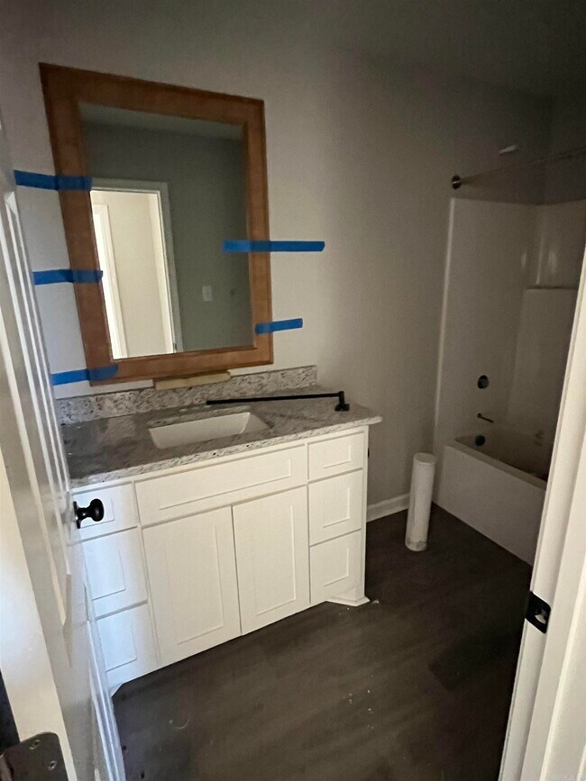 205 Lora Dr Townhome Townhome Rental in Bryant AR