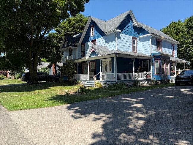 Photo - 496 Ridge Rd