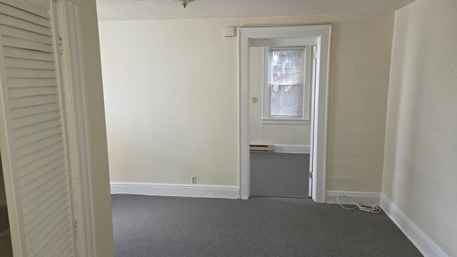 Photo - 339 6th St Unit 1 Bedroom