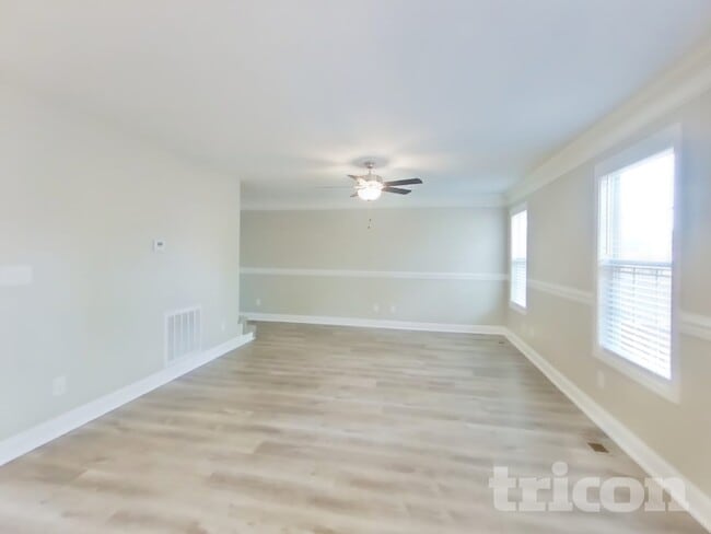 Photo - 509 Sourwood Dr