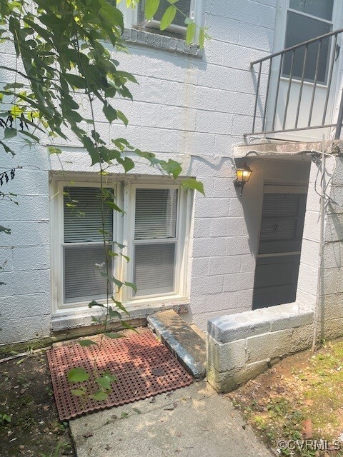 Photo - 7279 Edgeworth Rd Apartment
