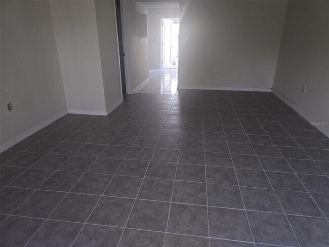 Photo - 5850 Cypress Gardens Blvd Unidad 604