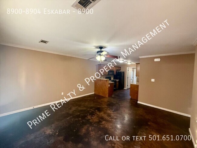 Photo - 8900-8904 Eskabar-8900 Unit 8900