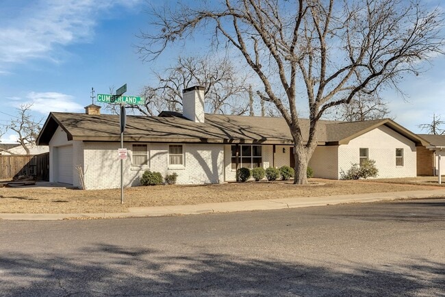 Photo - 1426 Cumberland Rd