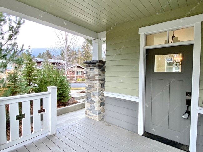 Photo - Stunning 2 BR home in Northwest Crossing