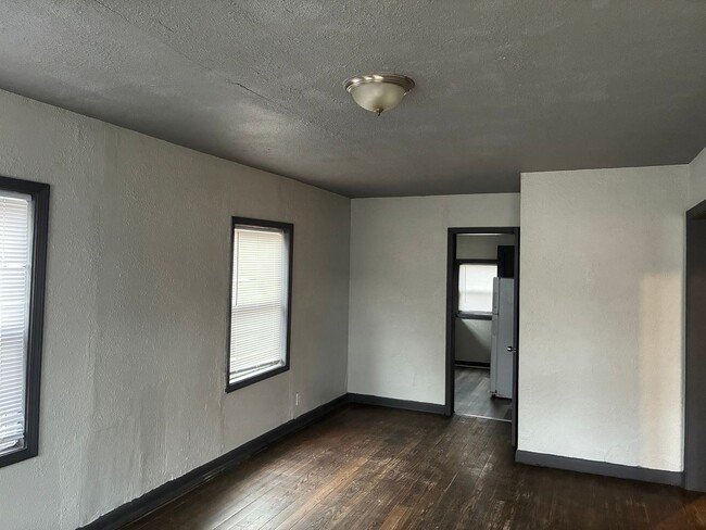 Photo - 2 Bedroom Home Section 8 Accepted