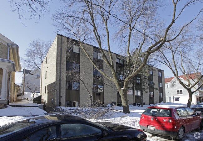 Capitol Park Apartments