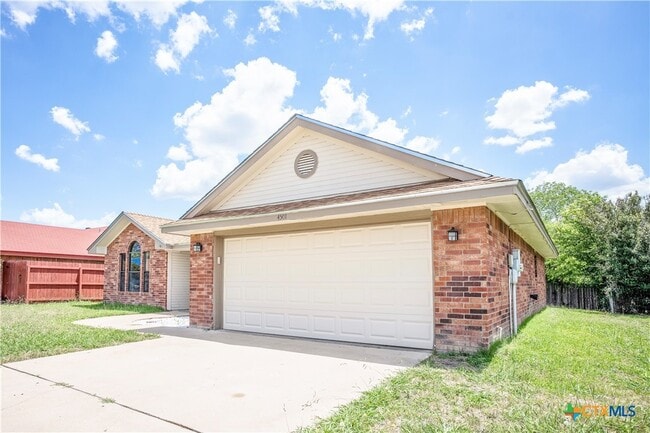 Photo - 4501 Embers Dr