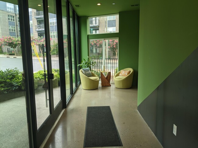 Photo - 600 S Duke St