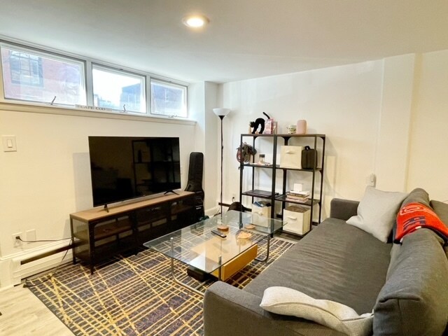 Photo - 22 Anderson St Unit 2