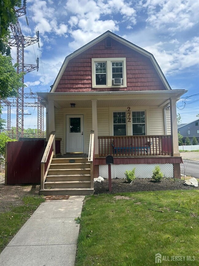 Photo - 272 Lake Ave