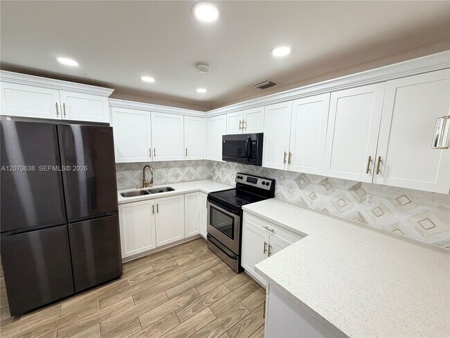 Photo - 18711 NW 24th Ave