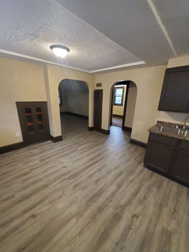 Photo - 3172 N 30th St Unit 3172A Upper