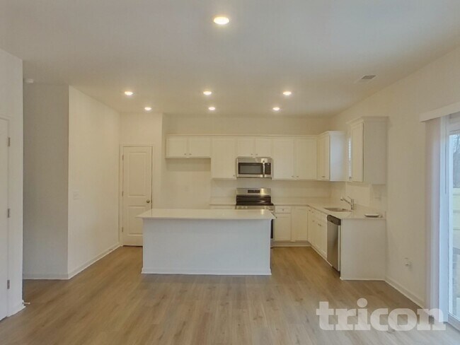 Photo - 304 Trulove Ln