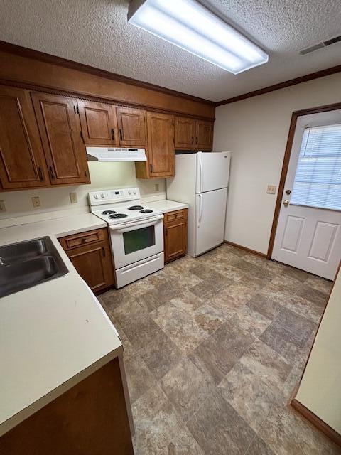 Photo - 2005 Tudor St