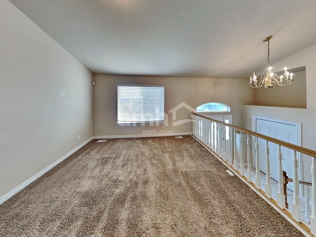 Photo - 2187 Dakota Ave