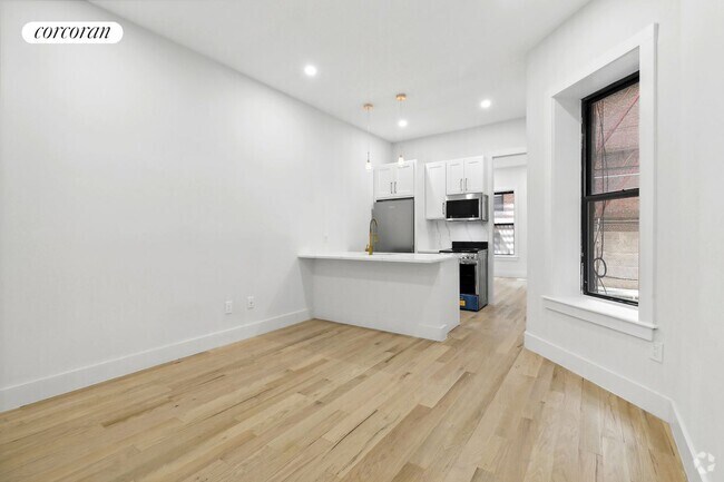 Building Photo - 202 W 96th St Rental