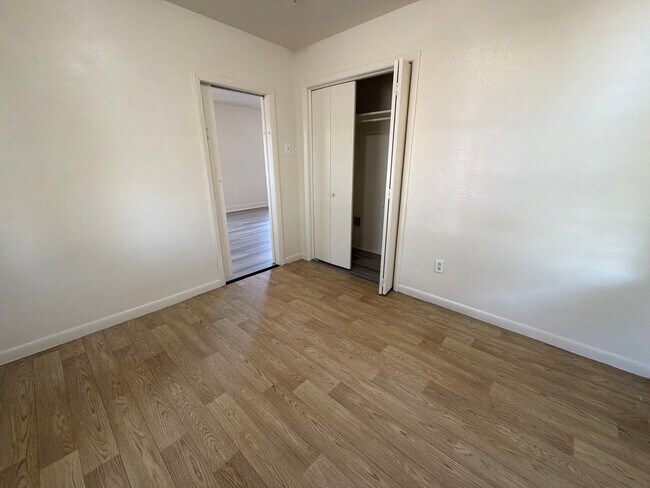 Photo - 428 10th St