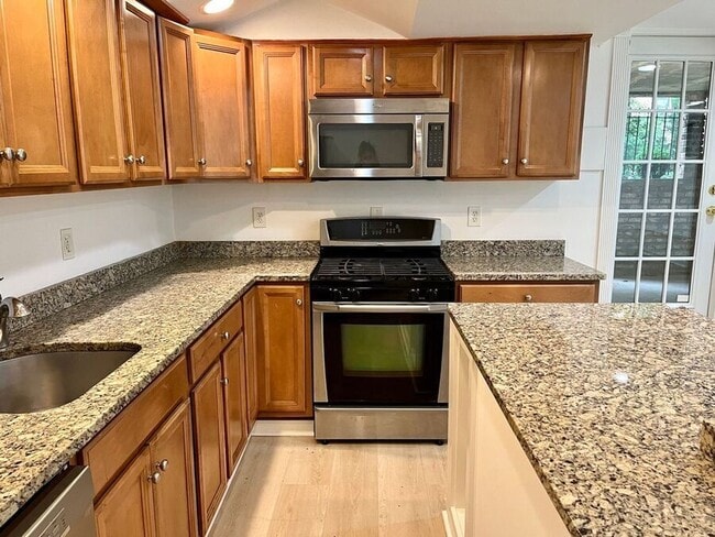 Photo - 1631 Harvard St NW