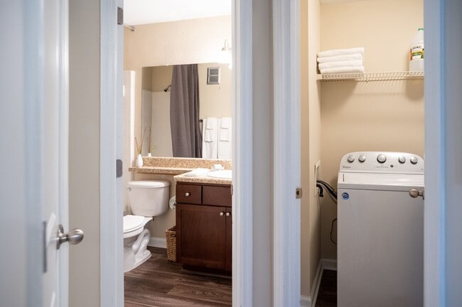 Photo - Kinstone Columns Drive