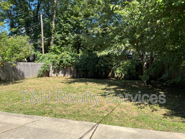 Photo - 8238 Wysong Dr