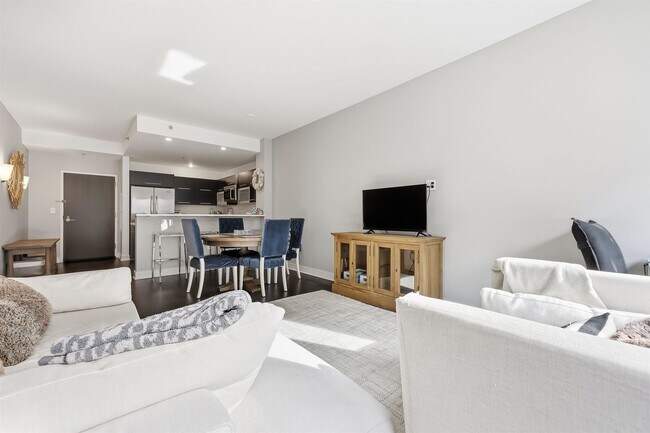 Photo - 1450 Washington St Unit 215