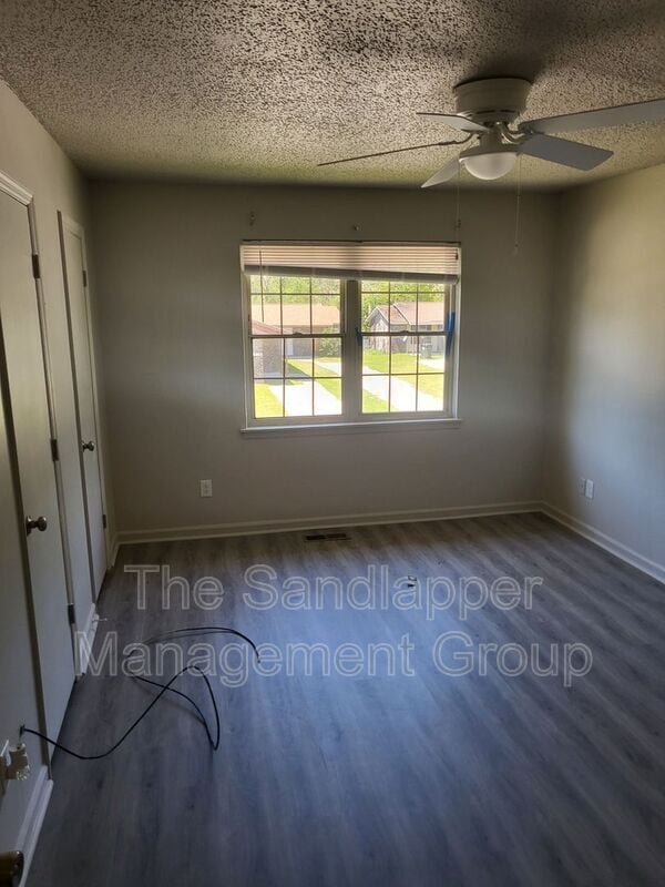 Photo - 126 Langley Dr