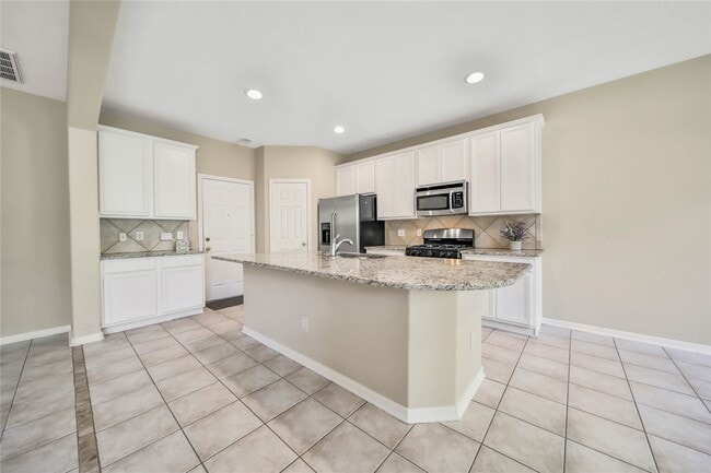 Photo - 111 W Burberry Cir