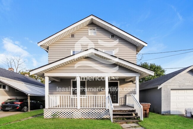 Photo - 20 E 32nd St