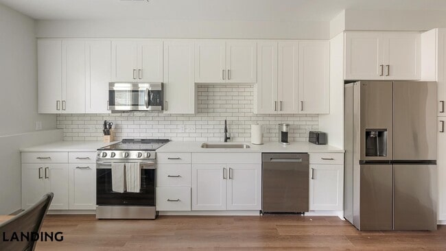 Photo - 1310 Hillside Ave Unidad 417