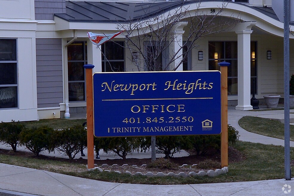 Newport Heights
