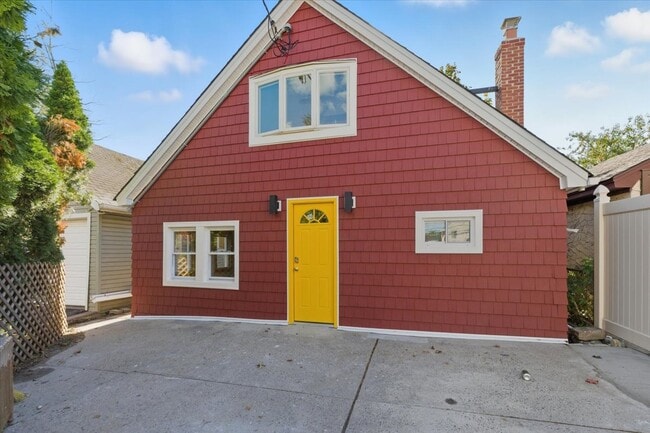 Photo - 132A Raymond St