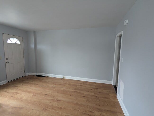 Photo - 1658 Yakona Rd